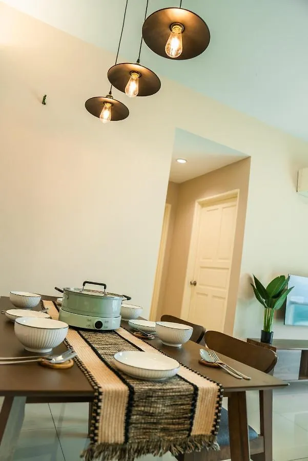 Cosy City-View Suite In Town Ipoh