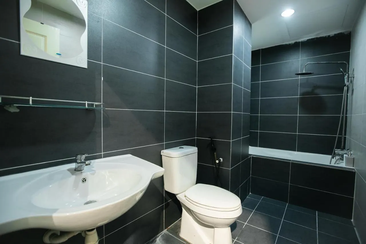 Cosy City-View Suite In Town Ipoh