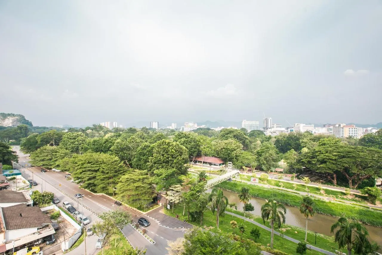 Cosy City-View Suite In Town Ipoh Malaysia